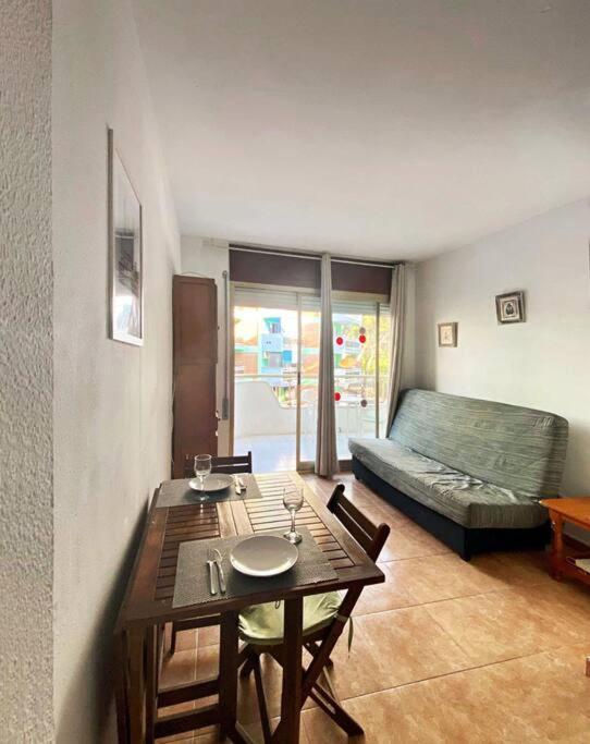 Offre Speciale! Appartement Portaventura 萨洛 外观 照片